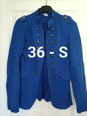 Jolie veste blazer officier bleu new collection 36