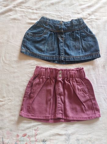 Lot 2 jupes fille 12 mois – jean & rose – Gémo / Obaïbi