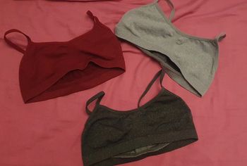 Lot 3 brassières