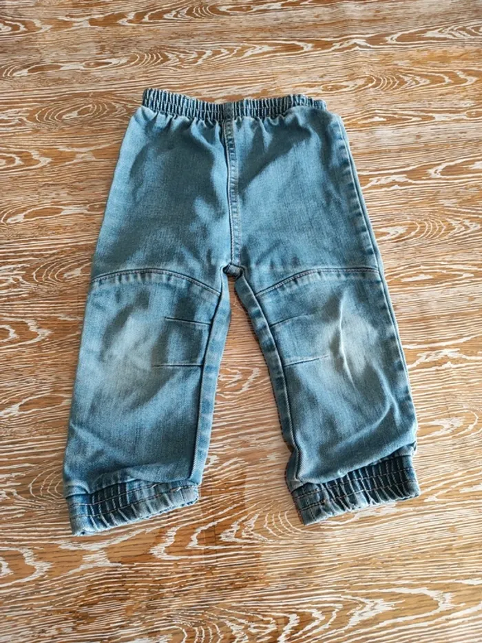 🍁 lot de 6 jeans taille 18 Mois 🍁 - photo numéro 4