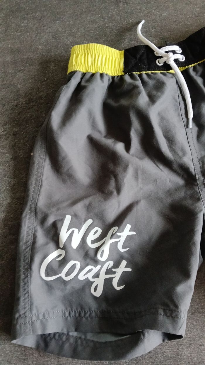 Short T.10ans - photo numéro 2