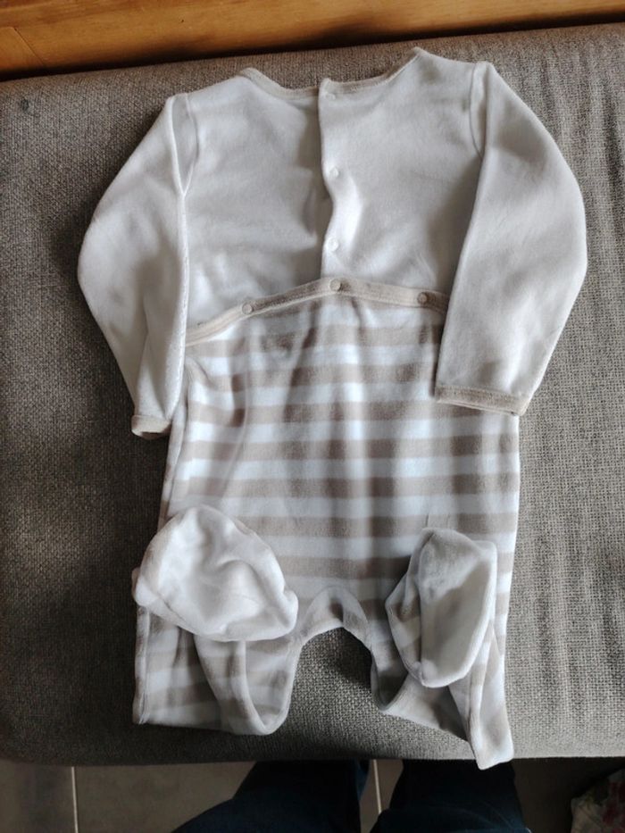Pyjama mixte 24 mois - photo numéro 3