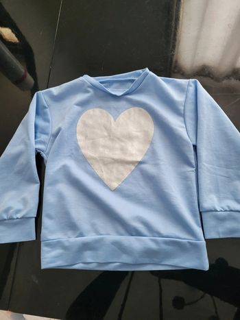 Sweat léger bleu 5 ans