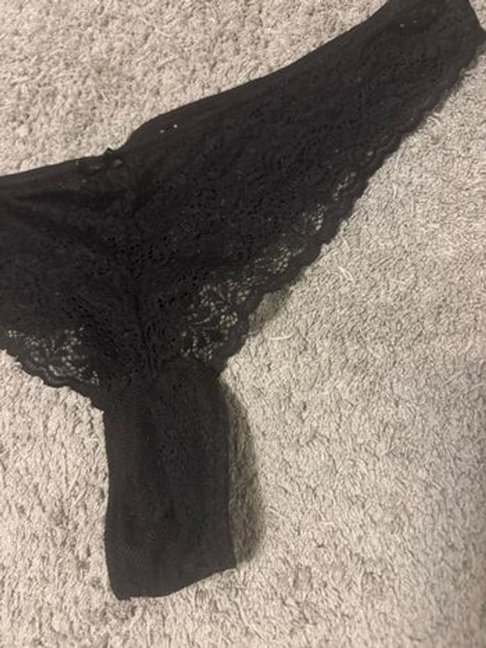 String noir - photo numéro 4