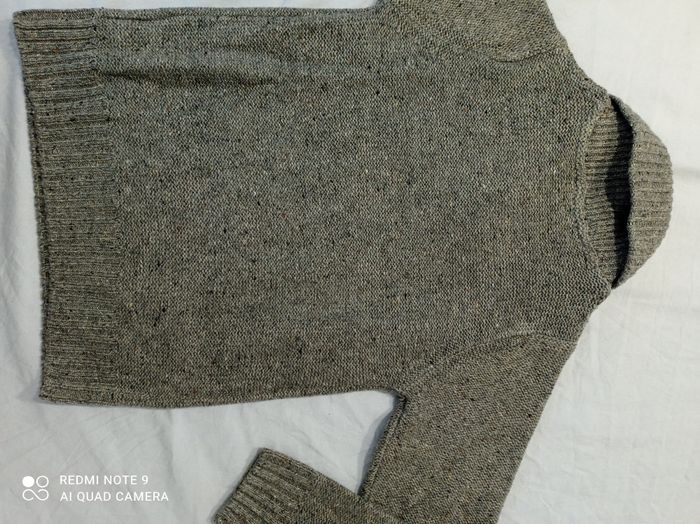 pull de chez Kiabi taille 8 ans ref R95 C2 - photo numéro 3