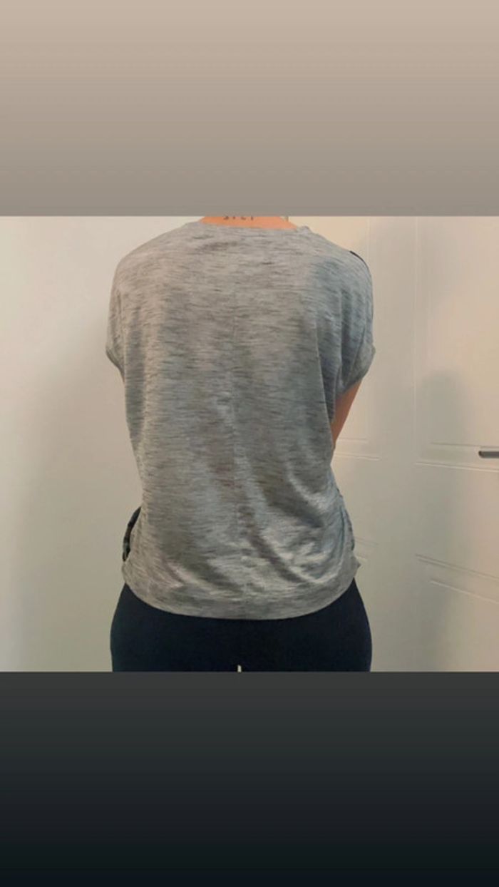 Tee shirt gris zébré taille M/L - photo numéro 3