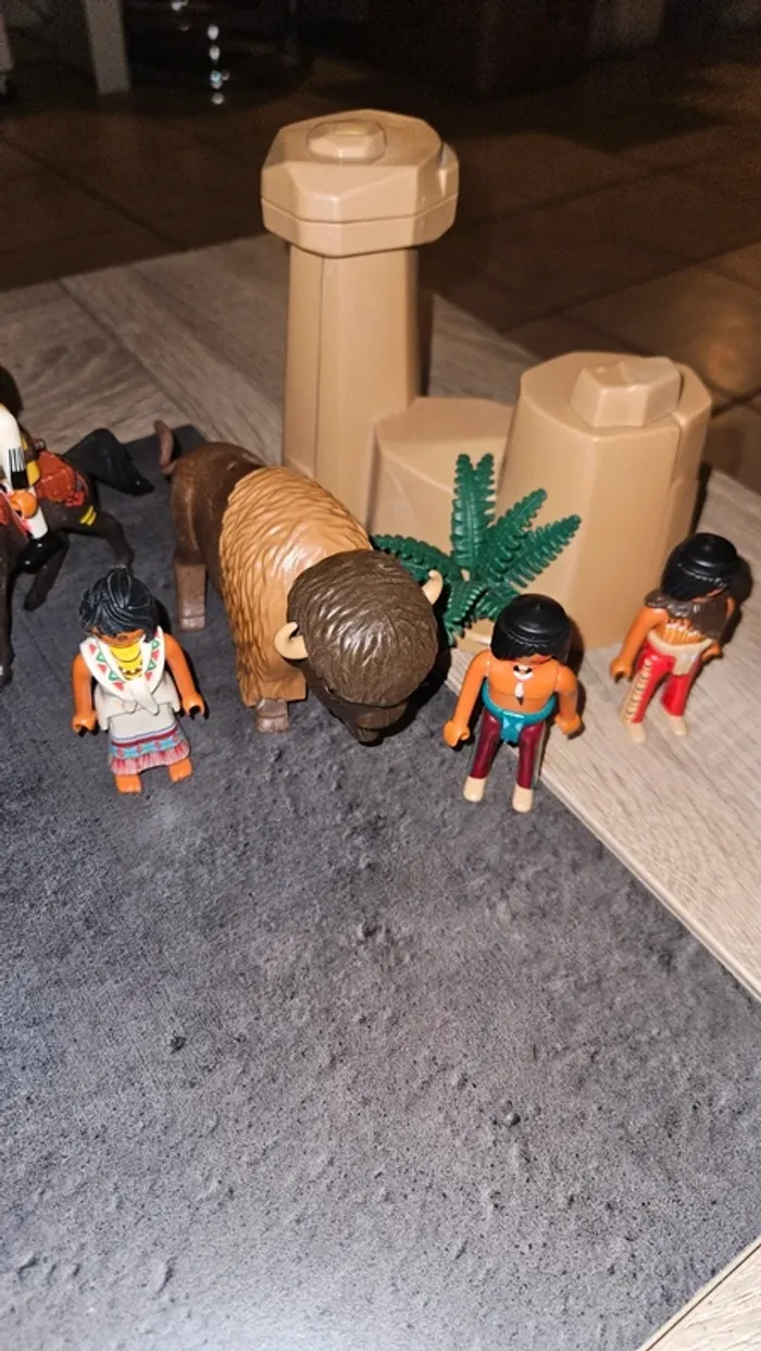 Bison et indien playmobil - photo numéro 3