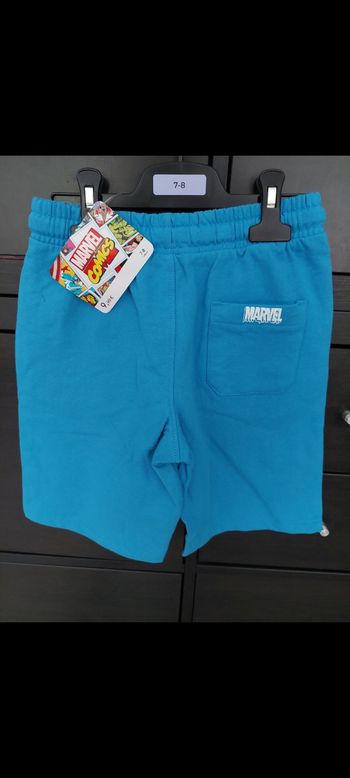 Short bleu turquoise Spiderman garçon 7/8ans