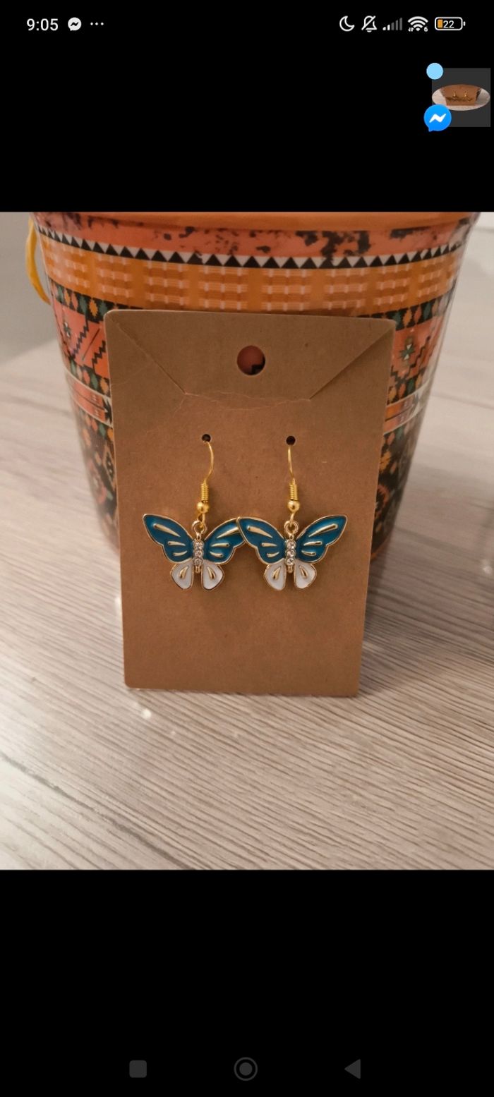 Boucles d'oreilles papillon turquoise