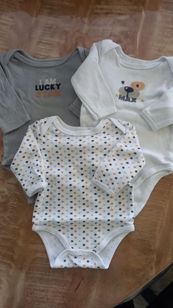 Lot de 3 bodies 3 mois