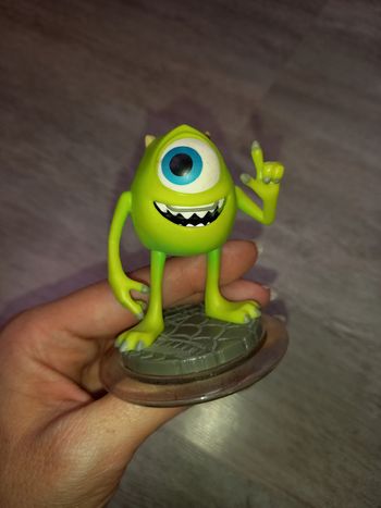 figurine monstres et compagnie bob razowski infinity nintendo wiiU disney