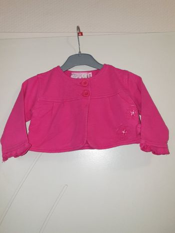 Gilet court rose 6 mois