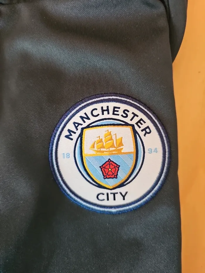 🔥Veste Nike Manchester City T.L enfant (12/13 ans) - photo numéro 4