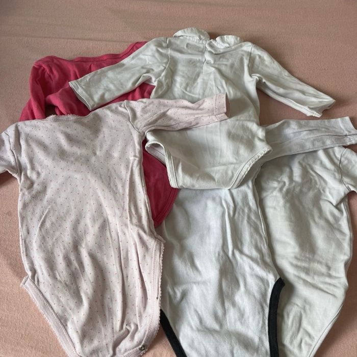Lot 5 bodies manches longues — 3 mois - photo numéro 3