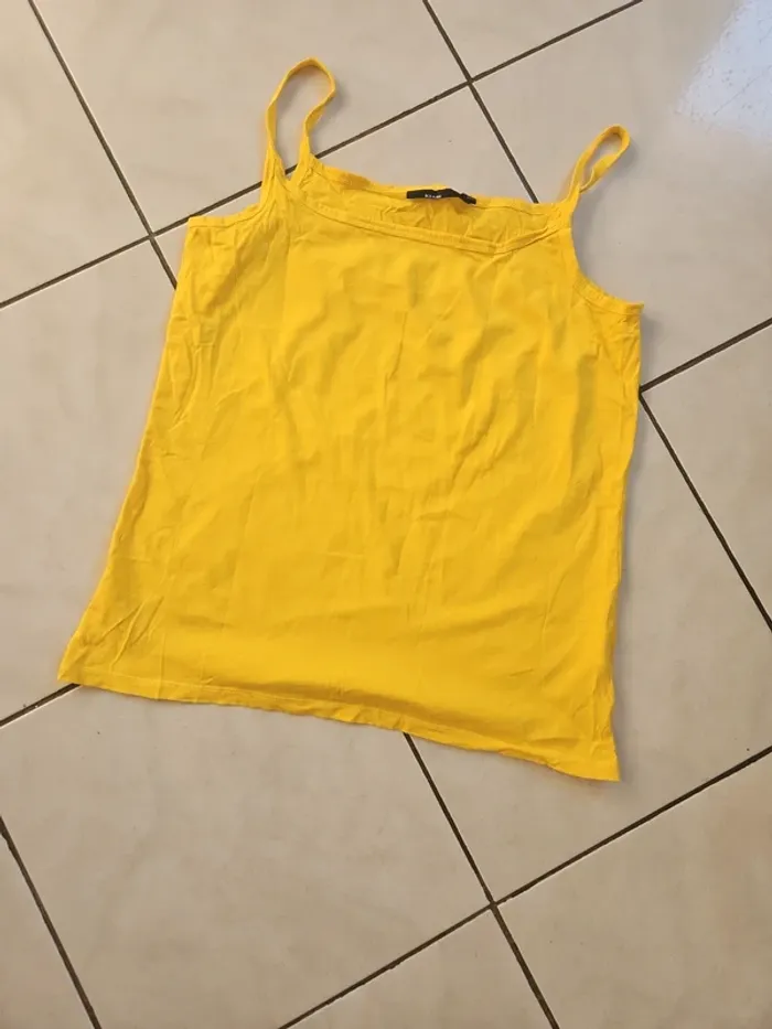 Débardeur femme / débardeur jaune