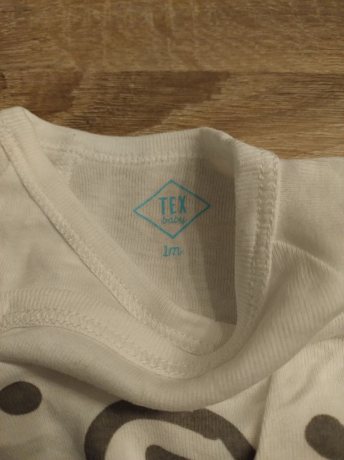 Lot de 3 bodies 1 mois - photo numéro 10