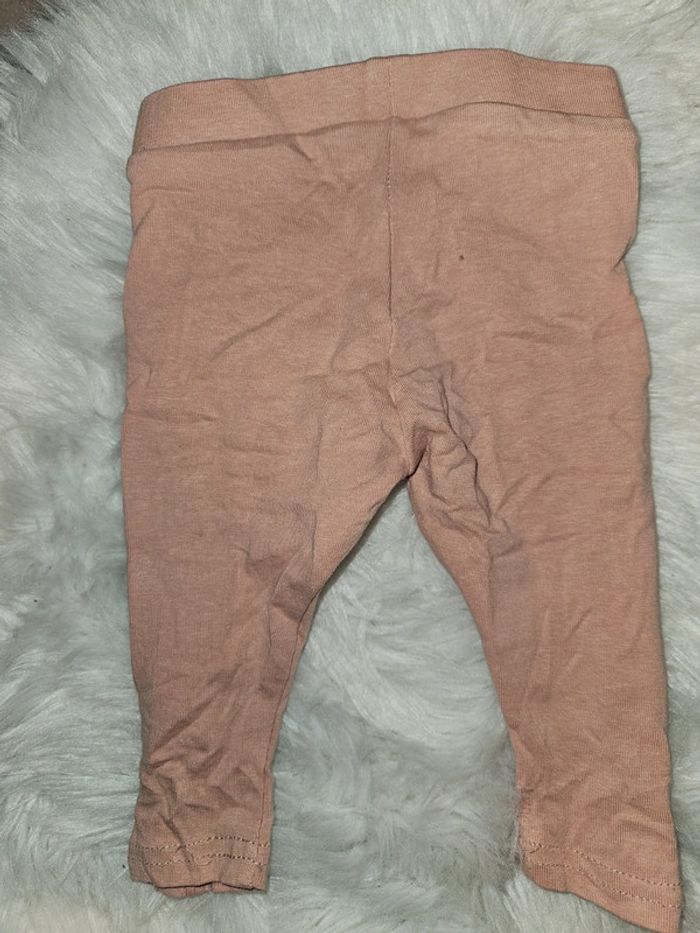 Legging fille vieux rose – Primark (3–6 mois / 68 cm) - photo numéro 2