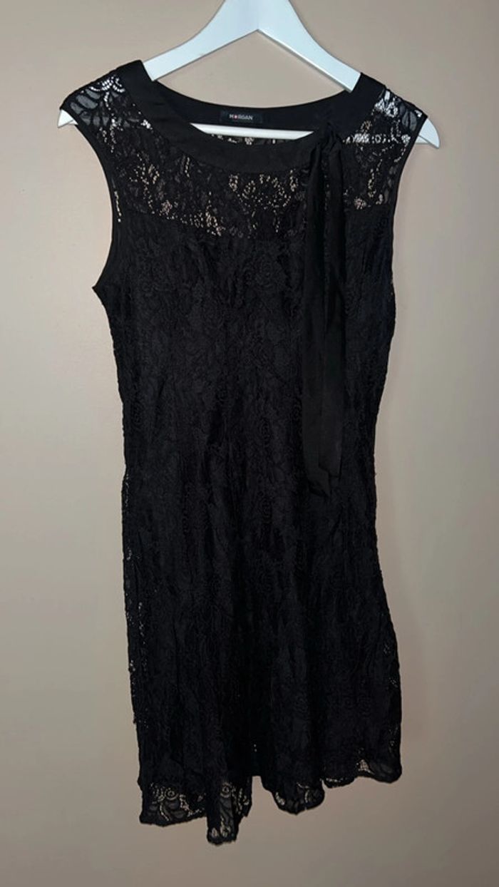 Robe noir - photo numéro 2