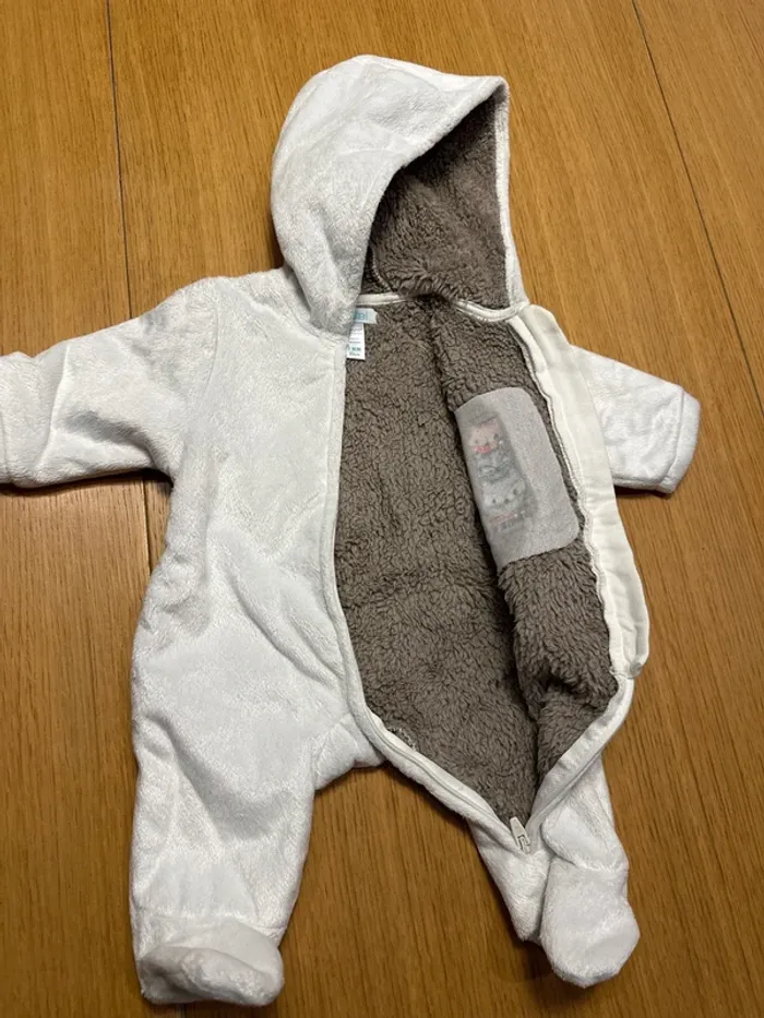 Combinaison douce très peu utilisé - photo numéro 3