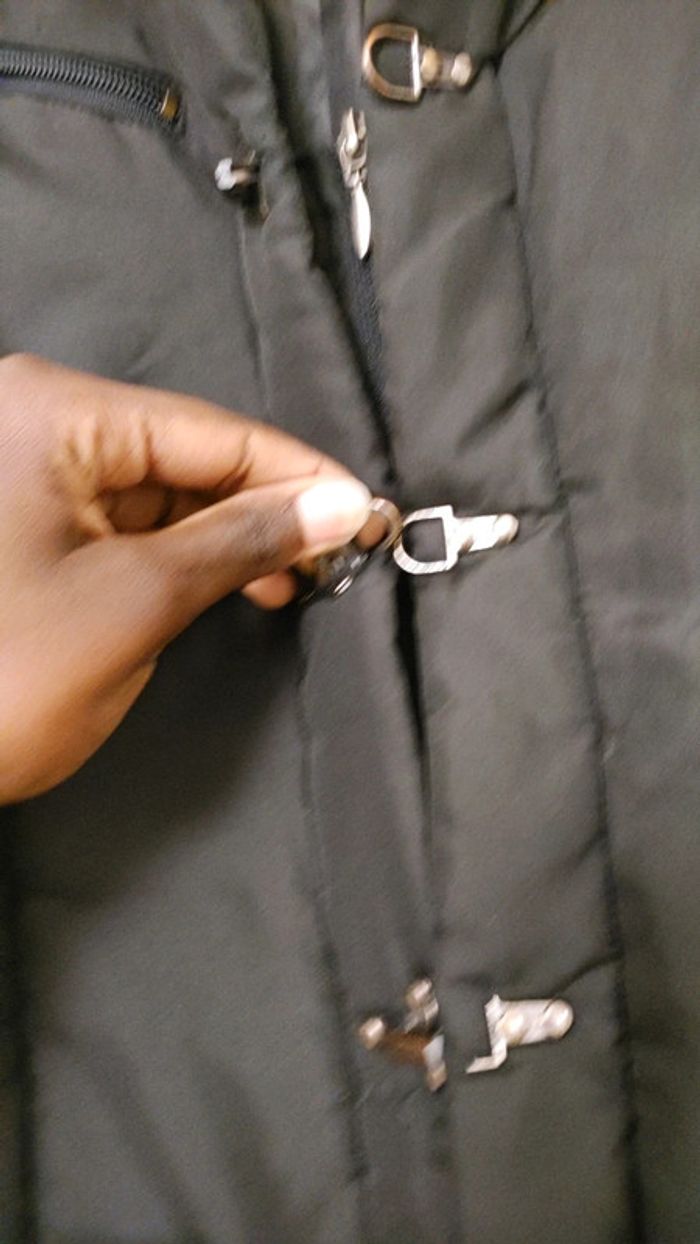 Petite veste doudoune noir cintré - photo numéro 4