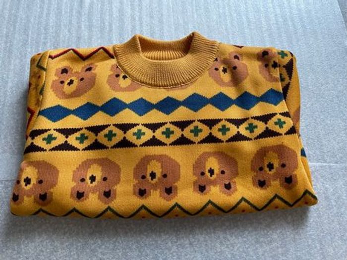 Pull col rond, doux avec motif