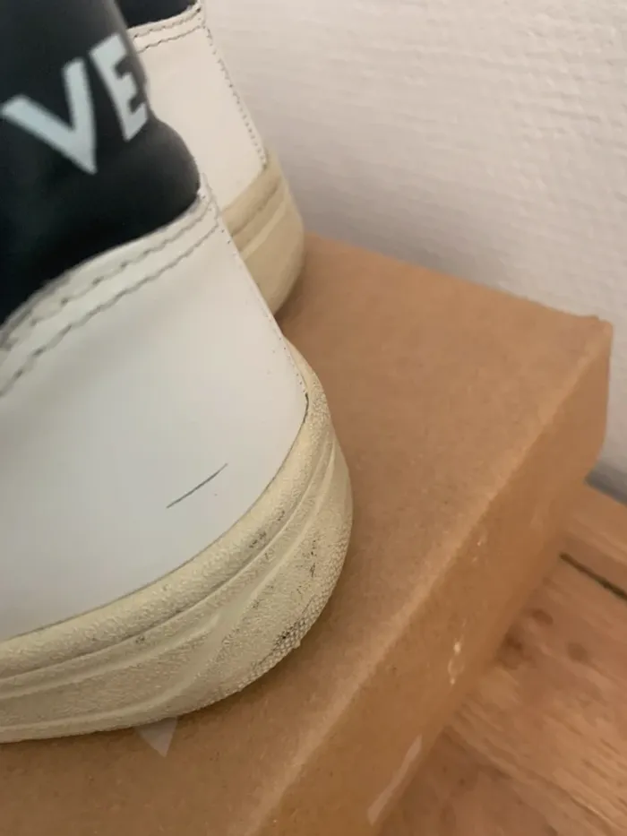 Basket Veja modèle v10 - photo numéro 8