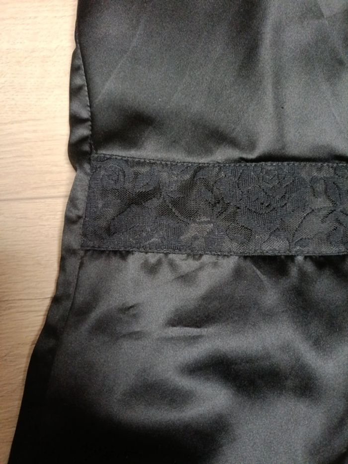 Robe de soirée noire satinée - photo numéro 3