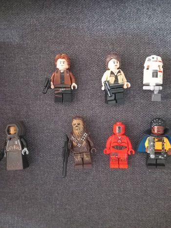 Personnages starwars LEGO set 75212 faucon millenium