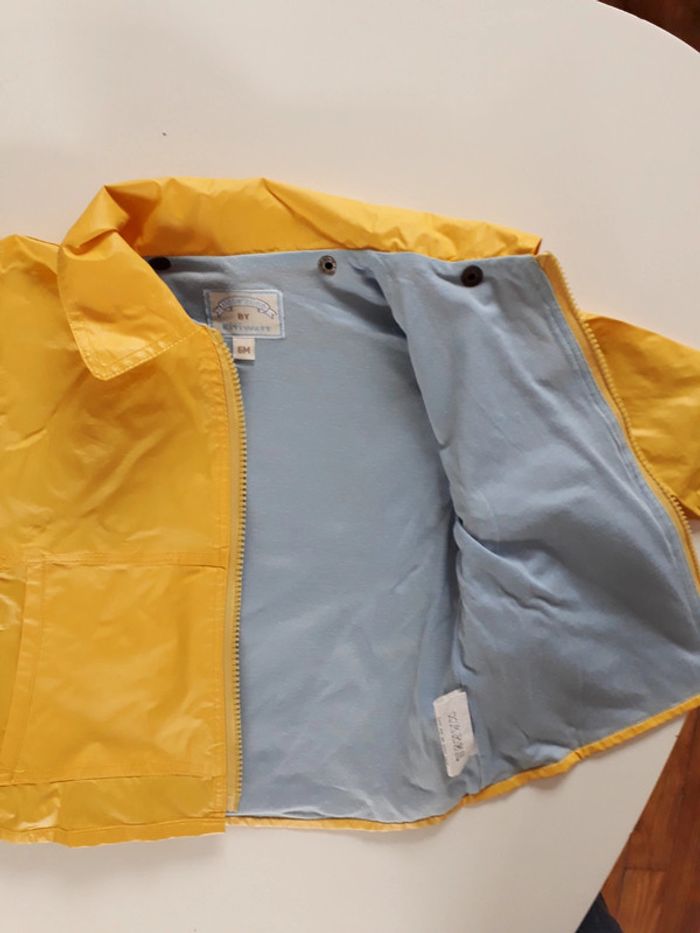 Imperméable 6 mois - photo numéro 4