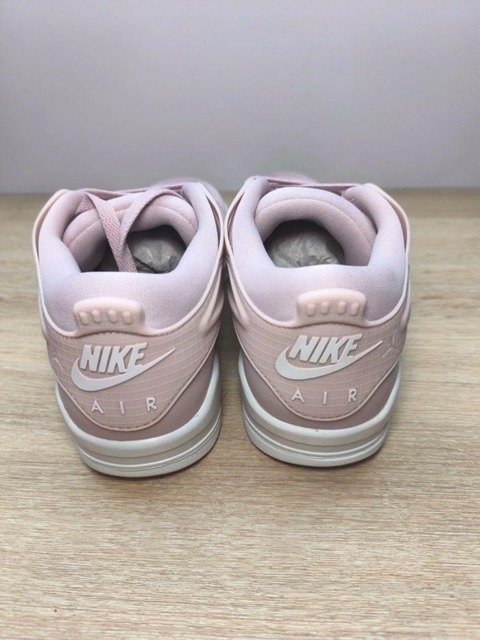 Baskets Jordan 4 RM Pink oxford rose pointure 42 neuves avec boîte - photo numéro 6
