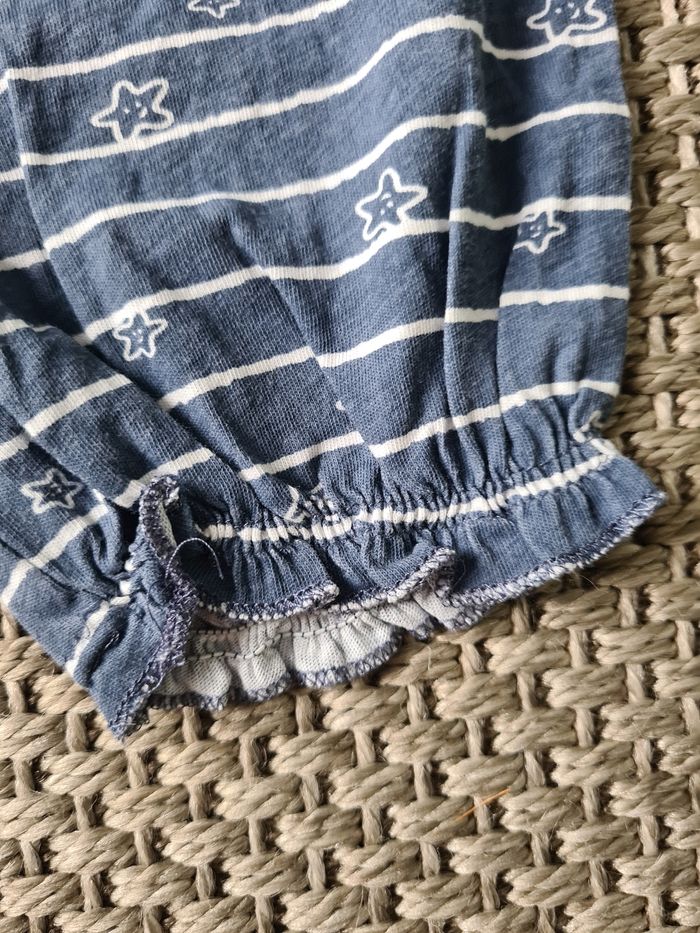 Ensemble T-shirt sans manches et short "marin" - 9 mois - photo numéro 10