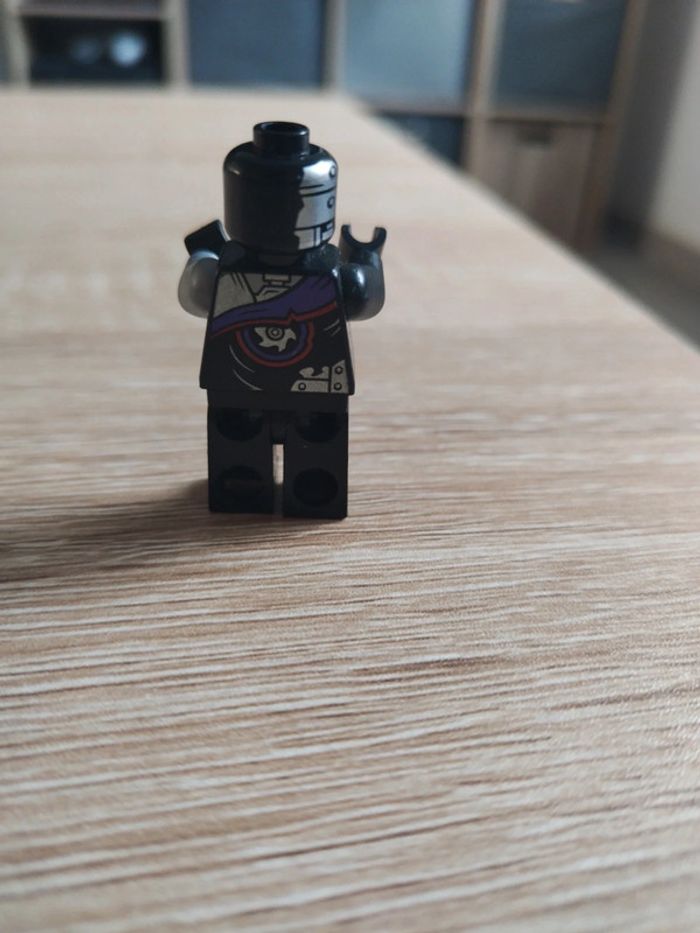 Lego ninjago Nindroid njo267 - photo numéro 3