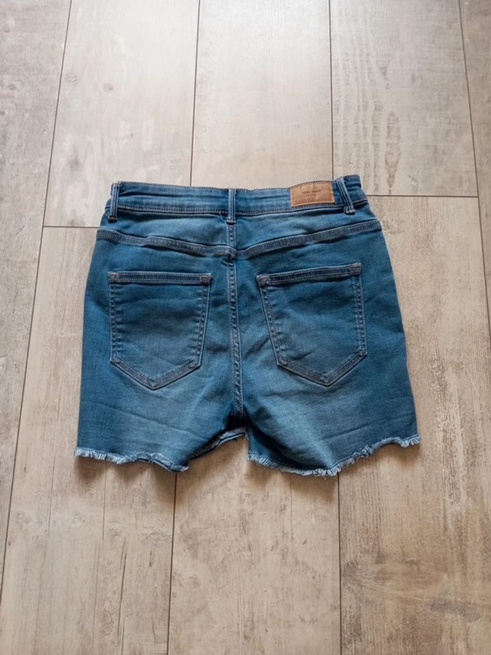 Short taille s - photo numéro 2