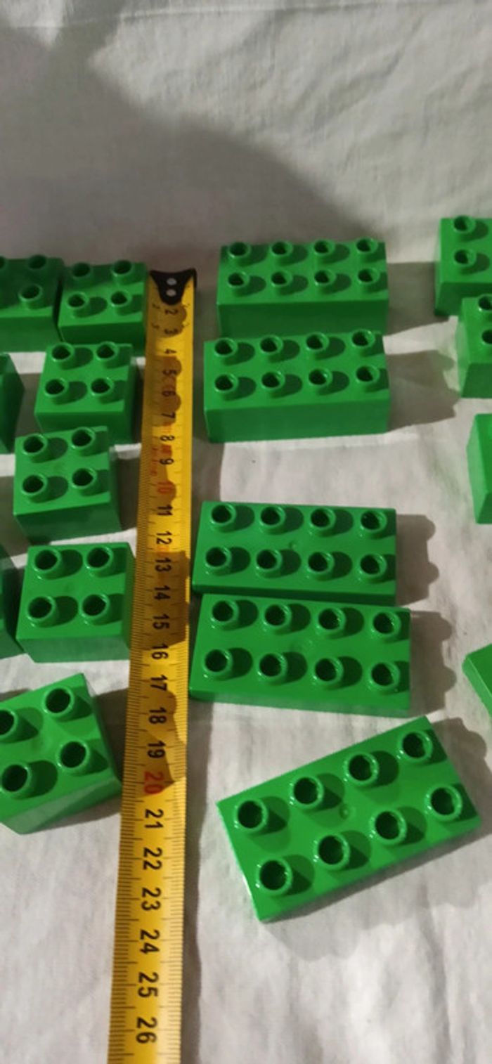 Briques vertes lego duplo - photo numéro 12