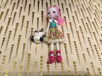 Poupée Enchantimals Panda