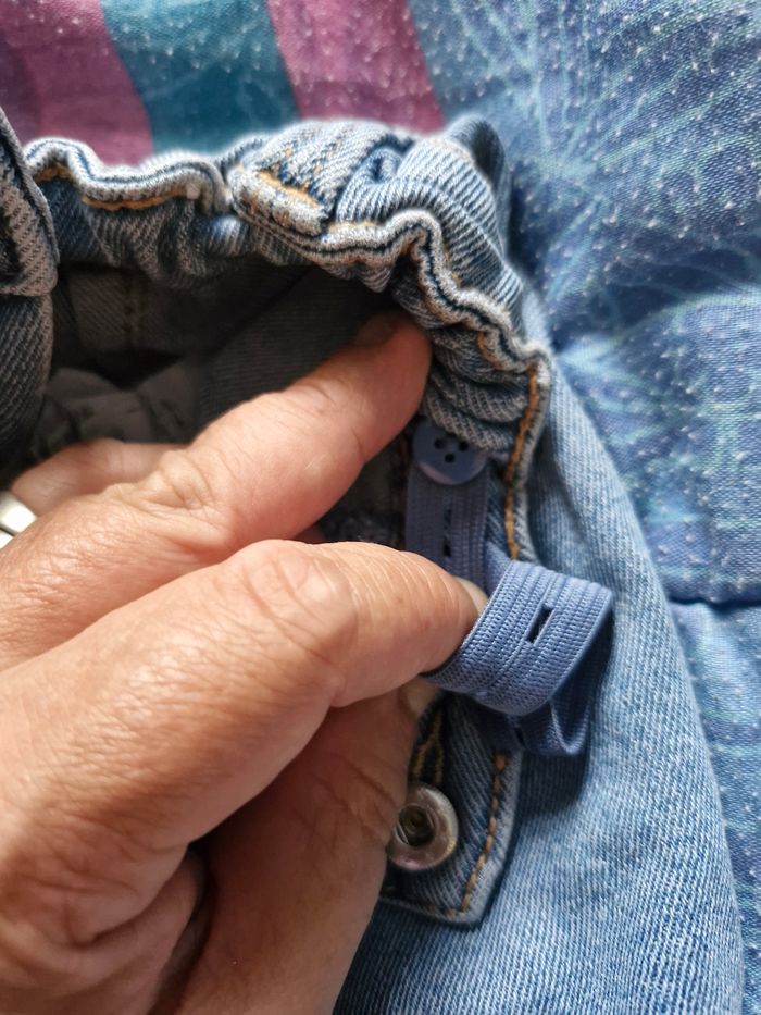 Beau jean large taille ajustable - photo numéro 7