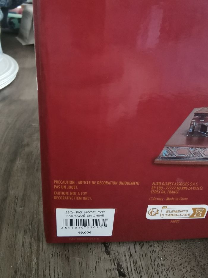 Figurine Hollywood tower hotel - photo numéro 10