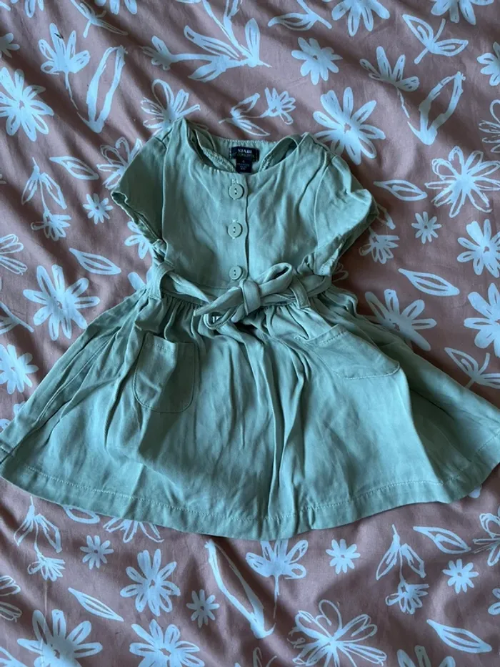 Robe kaki kiabi 6 mois