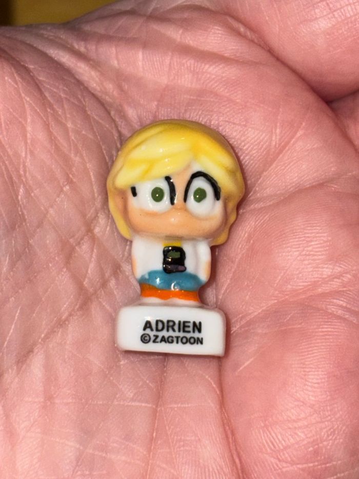 Fève de collection « Adrien » - photo numéro 2