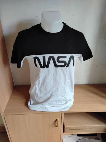 T-shirt  NASA noir et blanc taille M