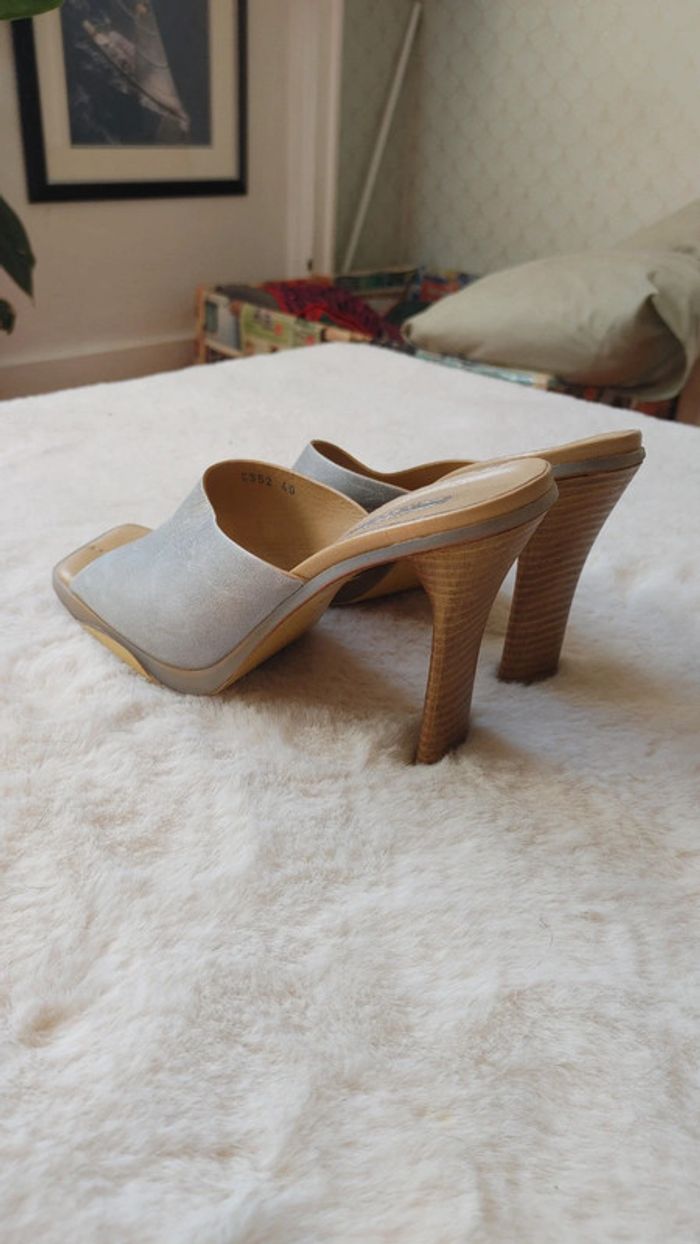 Magnifique escarpins mule en excellent état vintage en cuir bleu - photo numéro 6