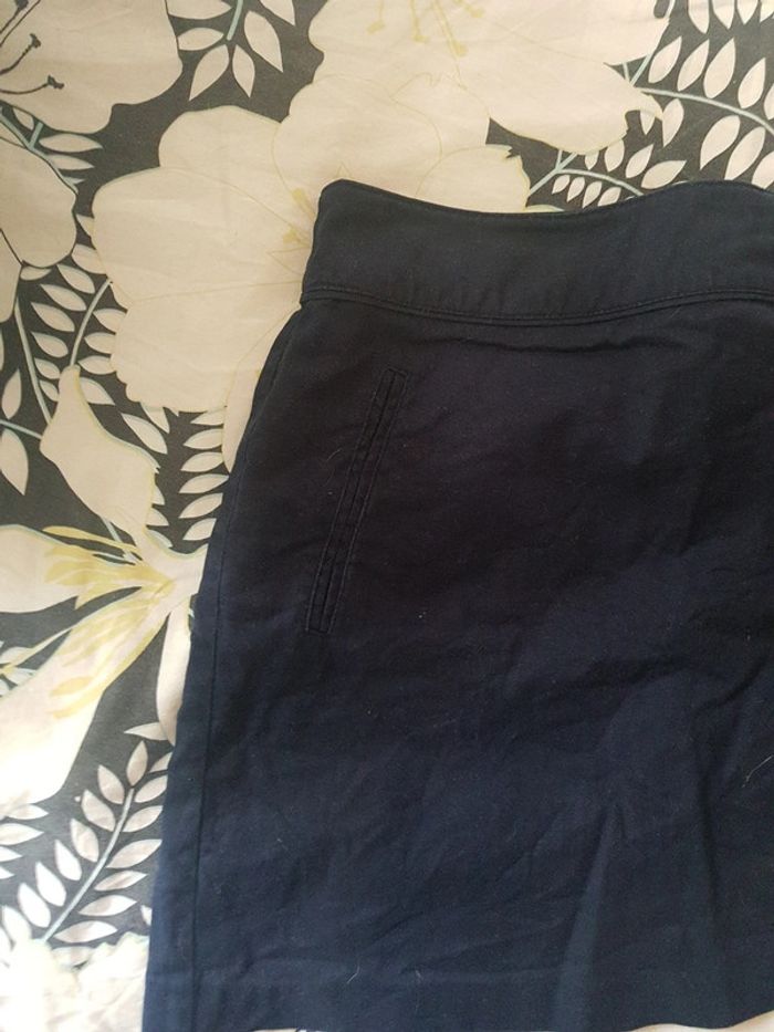 Mini-jupe bleue marine - photo numéro 2