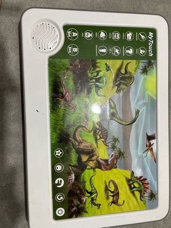 Tablette interactive thème dinosaure
