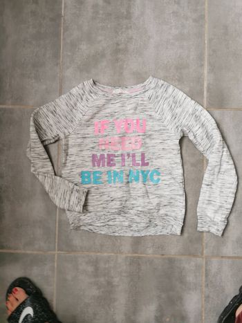 Pull h&m taille 10 ans