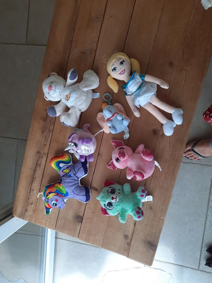 Lot de peluches