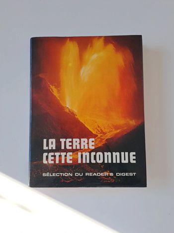 Livre "la terre cette inconnue " #reader'sdigest
