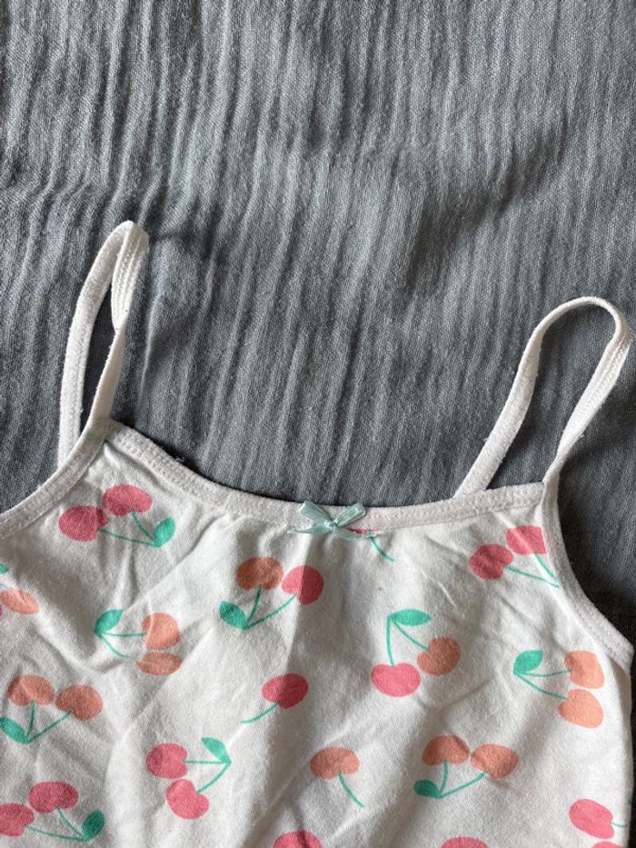 Lot de vêtements fille 6 Ans - photo numéro 8