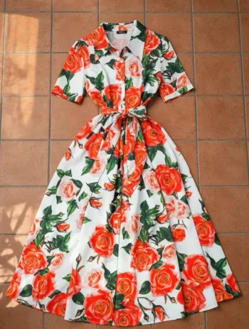Robe longue fluide à fleurs, ceinturée, taille M, chic romantique rétro