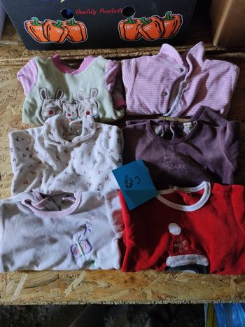 Lots pyjamas 1 mois 54