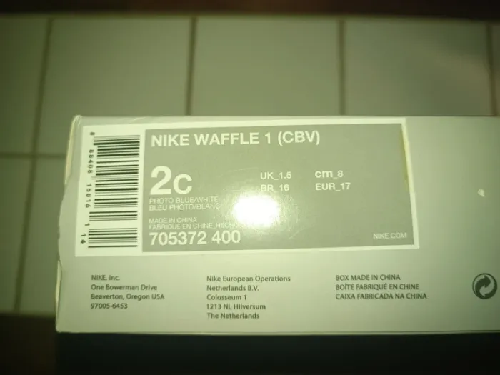 Chaussures Nike BB taille 17 neuve - photo numéro 3